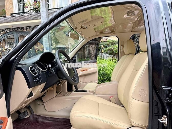 Ford Everest 2.5L AT 2012 Đen Tự động Xăng