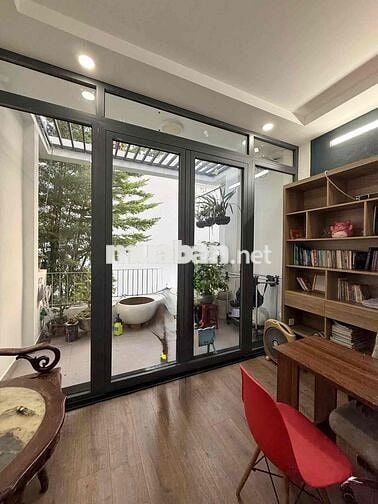 Hoà Bình / Thoại Ngọc Hầu 65m2(4x16), 3F, Giá 6.9 tỷ