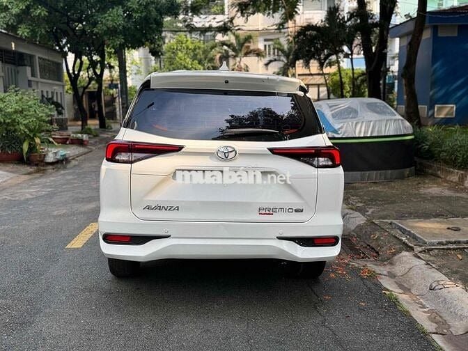 Toyota Avanza 2022 Tự động Trắng