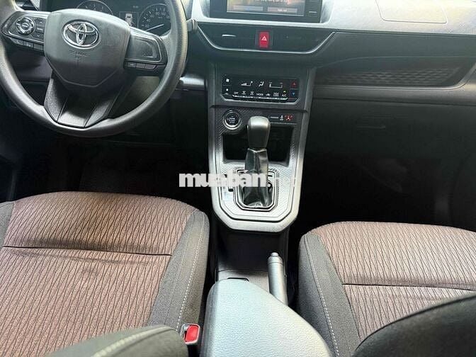Toyota Avanza 2022 Tự động Trắng