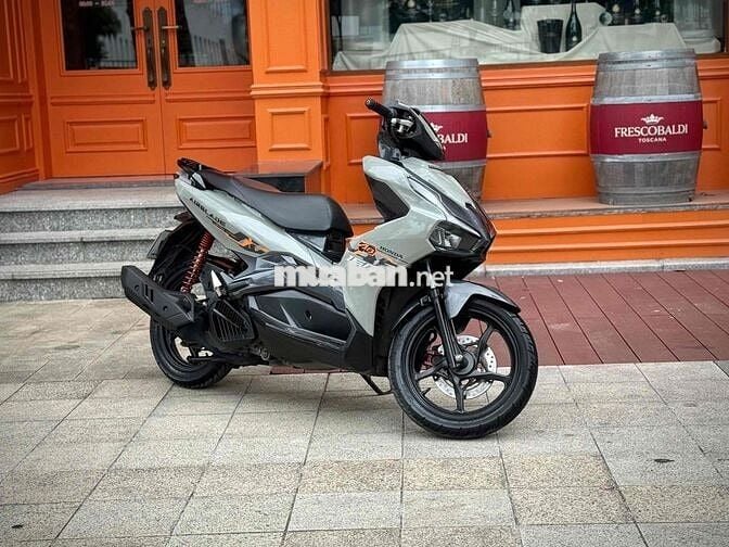 Honda Air Blade Sport Xám Xi Măng thể thao 29H2