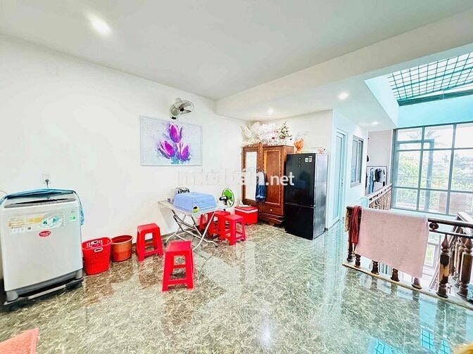 CHO THUÊ NHÀ - HẺM ĐƯỜNG AMA KHÊ