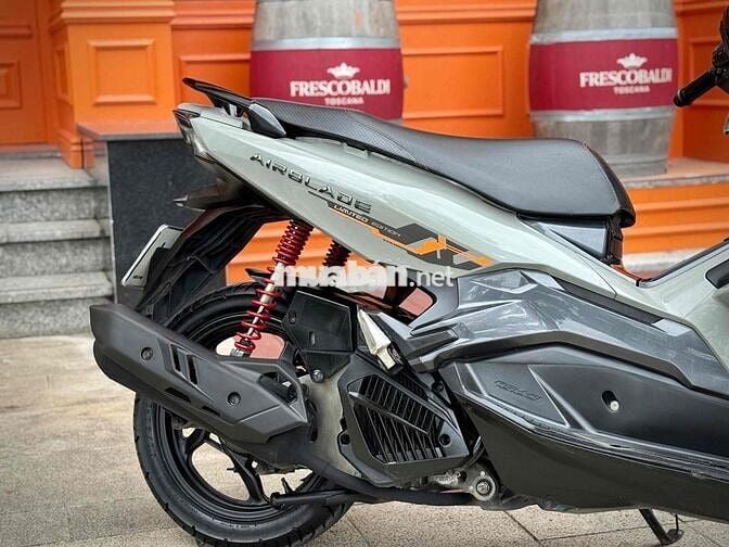 Honda Air Blade Sport Xám Xi Măng thể thao 29H2