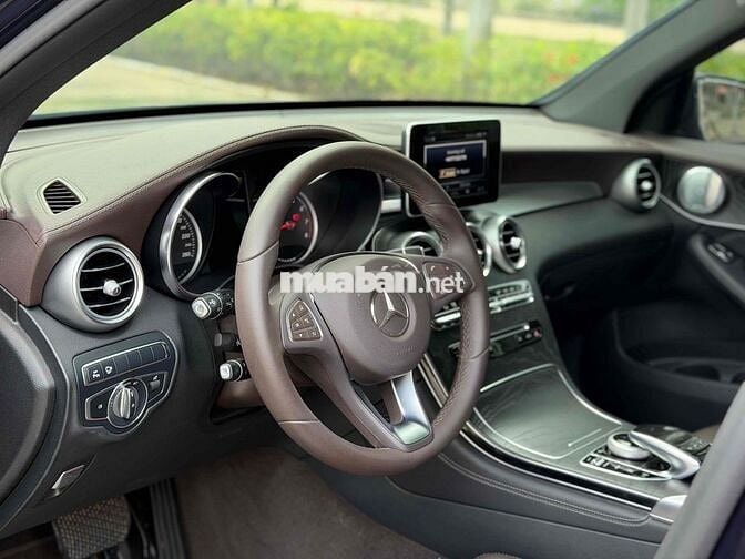 Mercedes-Benz GLC 300 4 Matic 2017