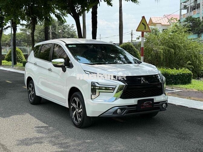 Mitsubishi Xpander Premium 2023 Trắng 50.000 km