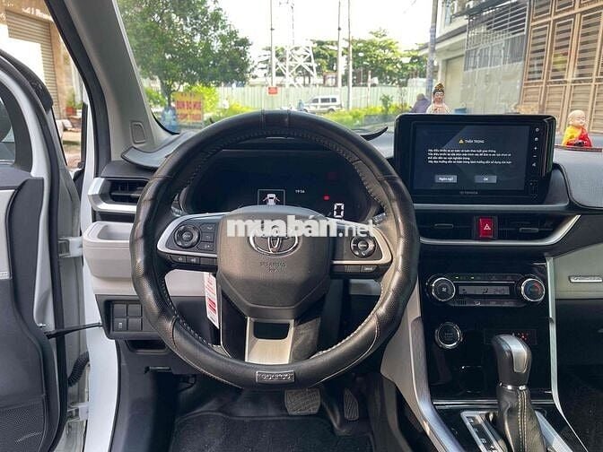 Toyota Veloz Cross CVT 2024 Trắng