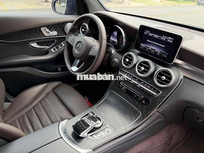 Mercedes-Benz GLC 300 4 Matic 2017