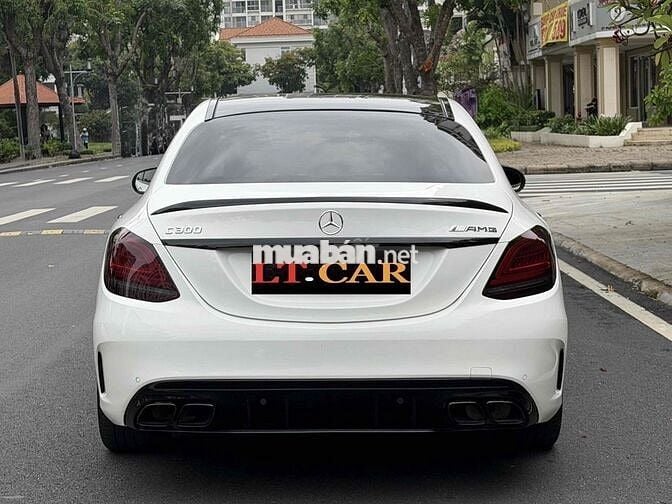 Mercedes-Benz C300 AMG 2020
