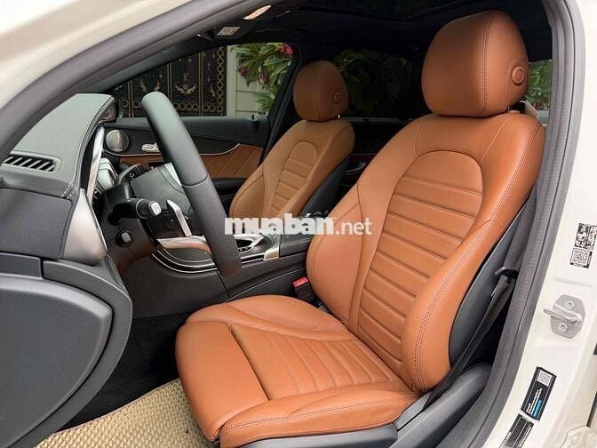 Mercedes-Benz C300 AMG 2020