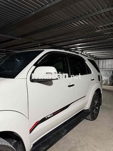 Toyota Fortuner TRD 2015 Xăng Trắng 92.000 km