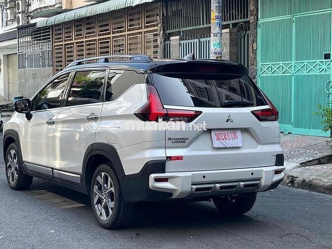 Mitsubishi Xpander Cross 2024 Trắng 30000 km
