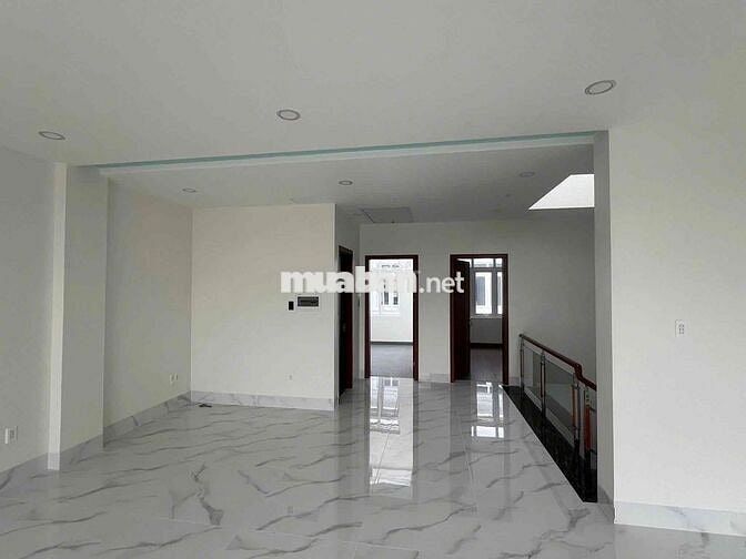 Biệt Thự 2 Lầu 4PN Full Nội Thất