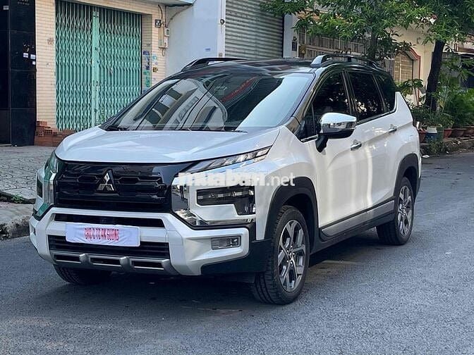 Mitsubishi Xpander Cross 2024 Trắng 30000 km