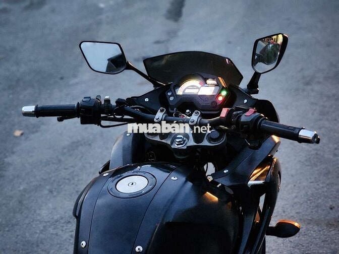 Yamaha Fazer 150 Đen Nhập khẩu