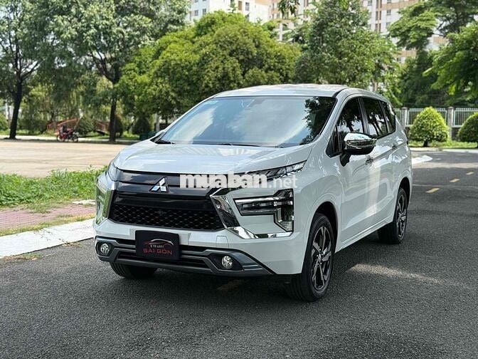 Mitsubishi Xpander Premium 2023 Trắng 50.000 km