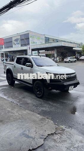 Chevrolet Colorado 2020 Full Option Trắng 47.000 k