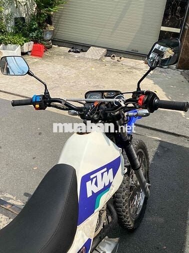 KTM Cào cào 150 Trắng, Xanh 5 số