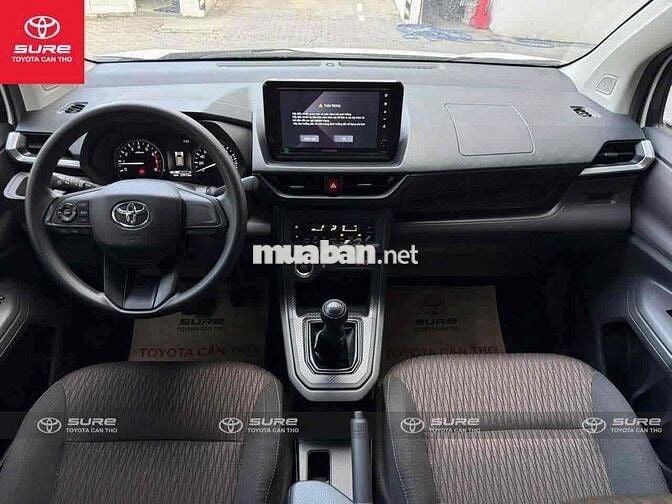 Toyota Avanza Premio 1.5G 2025 odo 23.000KM