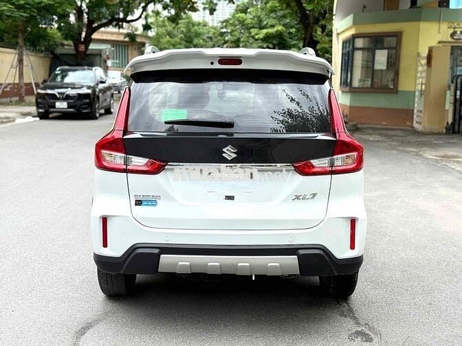 Suzuki XL7 2021 Trắng Tự động 75000 km