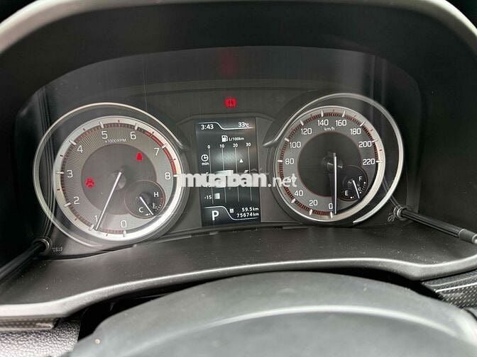 Suzuki XL7 2021 Trắng Tự động 75000 km