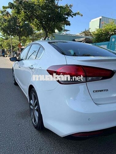 Kia Cerato 2017 Trắng Ghế da