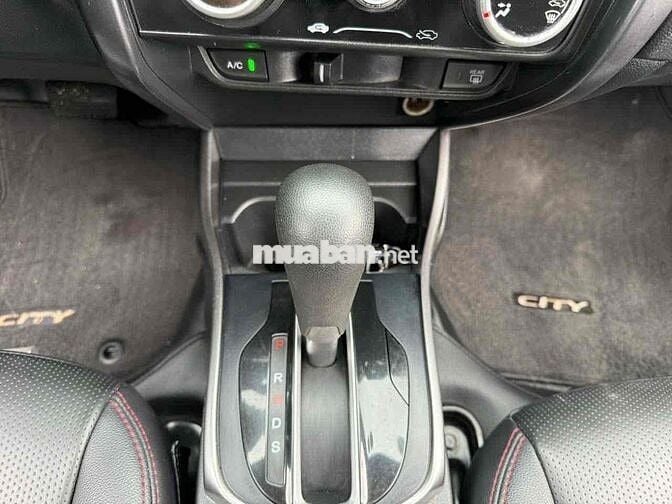 Honda City 1.5 Tự động 2018 Trắng 90000 km