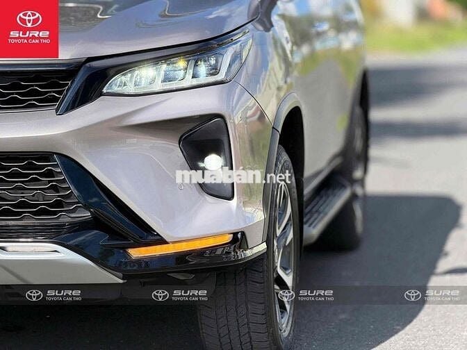 Toyota Fortuner Legender 2022 4x2 (AT)