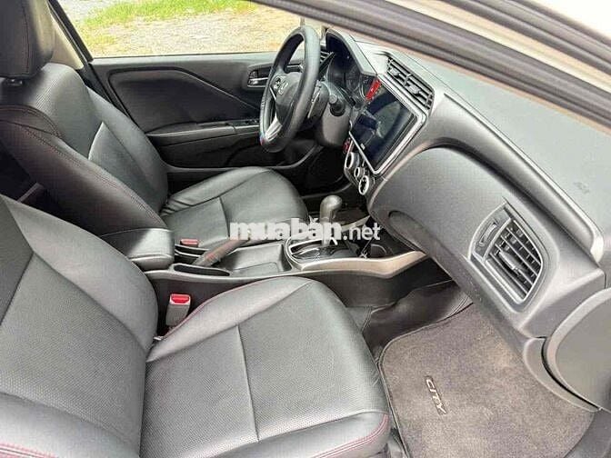 Honda City 1.5 Tự động 2018 Trắng 90000 km