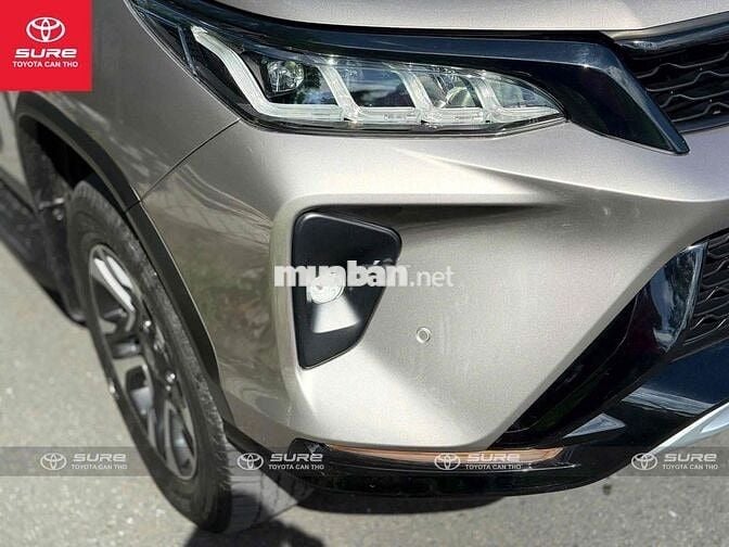 Toyota Fortuner Legender 2022 4x2 (AT)