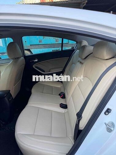 Kia Cerato 2017 Trắng Ghế da