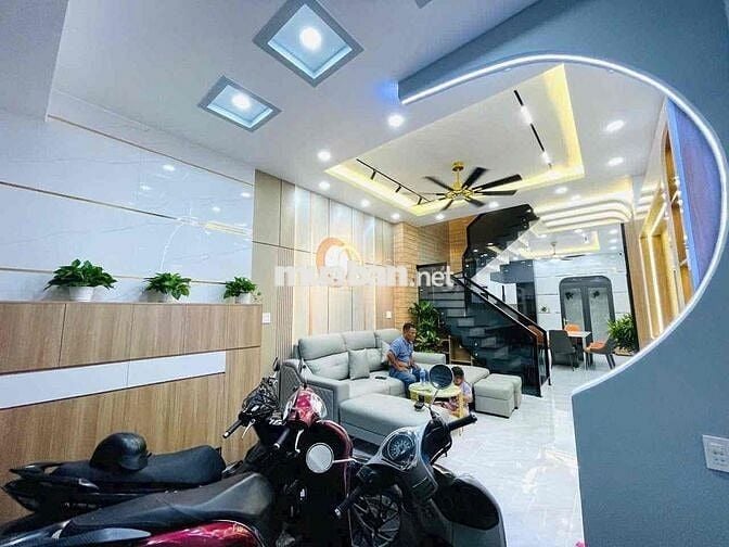 🍀Cho thuê nhà hẻm xe hơi Lê Đình Cẩn. Dun Nội Thất. BTân