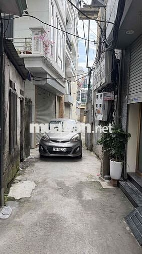 nhà mới 3 thoáng 6 tầng thang máy