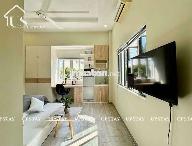 Studio siẻu thoáng với cửa sổ trời siẻu to ngay cầu Điện Biên Phủ, Q.3
