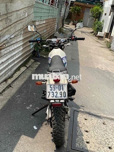 KTM Cào cào 150 Trắng, Xanh 5 số