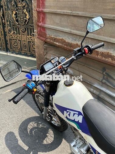 KTM Cào cào 150 Trắng, Xanh 5 số