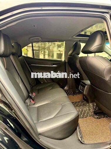 Toyota Camry 2.5Q sản xuất 2023