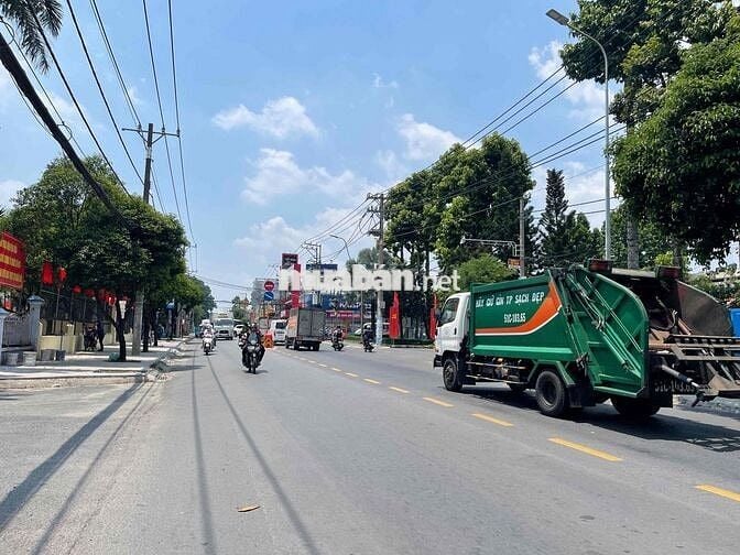 BÁN NHÀ MẶT TIỀN ĐƯỜNG LÊ VĂN KHƯƠNG  Vị trí đắc địa ngay khu vực tru