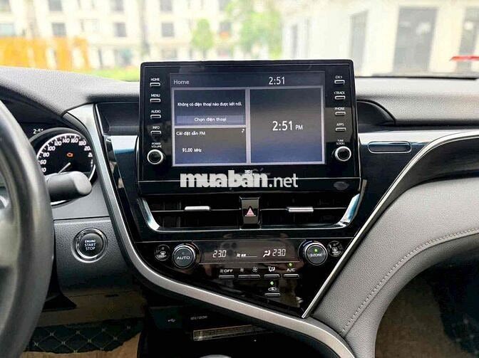 Toyota Camry 2.5Q sản xuất 2023