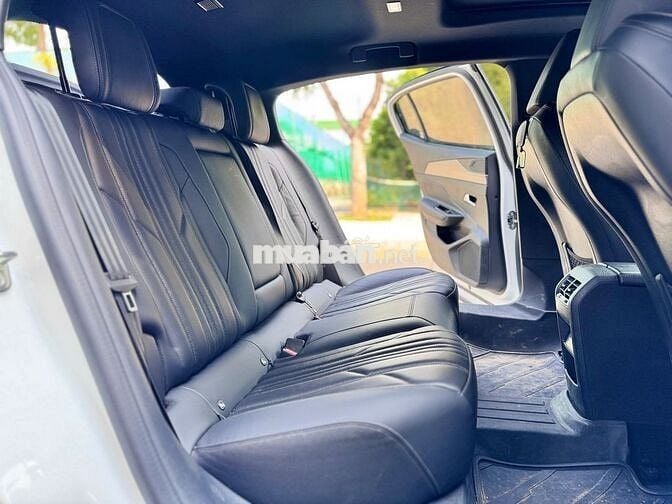 Peugeot 408 1.6 Turbo GT 2024 Trắng 32.000 km