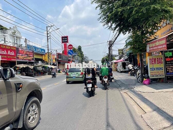 BÁN NHÀ MẶT TIỀN ĐƯỜNG LÊ VĂN KHƯƠNG  Vị trí đắc địa ngay khu vực tru
