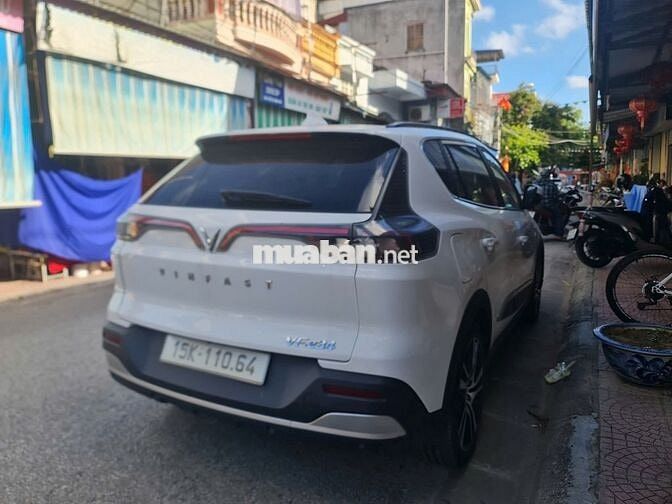 VinFast VFe34 2023 Trắng Điện