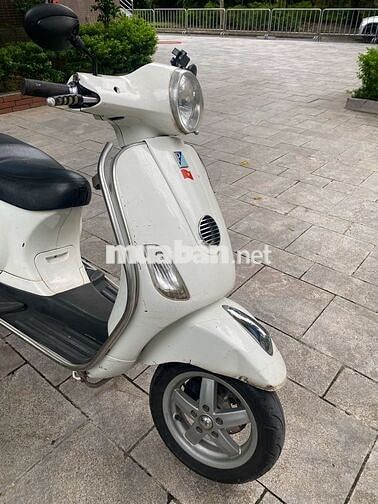 Piaggio Vespa LX 125cc 2010 Trắng