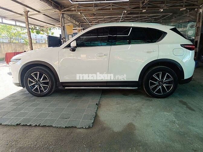 Mazda CX5 2.5AT 2017 Trắng Da 5 chỗ