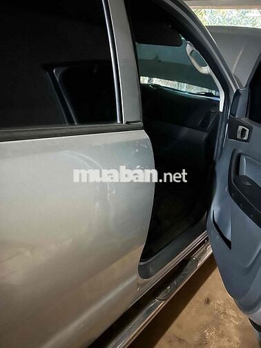 Ford Ranger 2012 Bạc