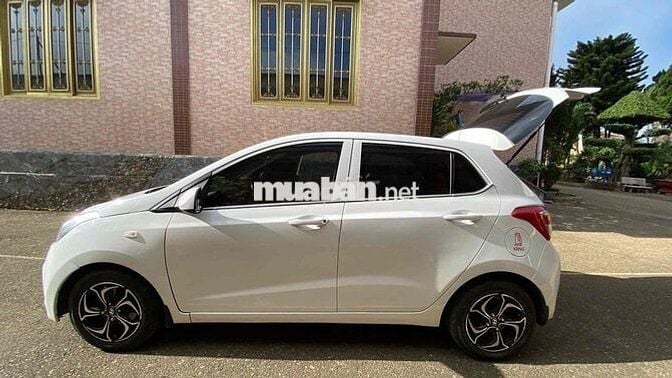 Hyundai Grand i10 2016 Trắng Số sàn 98.244 km