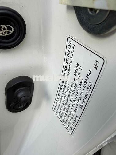 Toyota Fortuner 2022 Số sàn Trắng 7 chỗ
