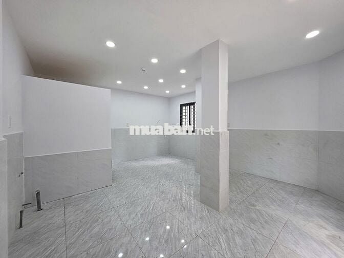 CHO THUÊ MẶT BẰNG KINH DOANH GIÁ TỐT - ĐƯỜNG HUỲNH TẤN PHÁT, Q.7
