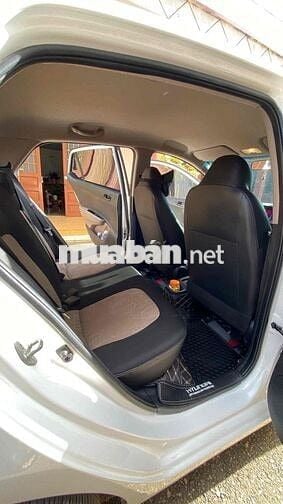 Hyundai Grand i10 2016 Trắng Số sàn 98.244 km