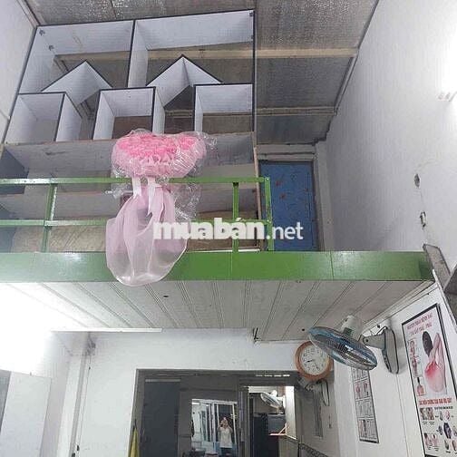 Cho thuê nhà mặt tiền nguyên căn ngang 3-22m gác lửng đúc thật