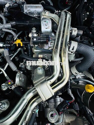 Toyota Fortuner 2024 2.4L 4x2AT Trắng